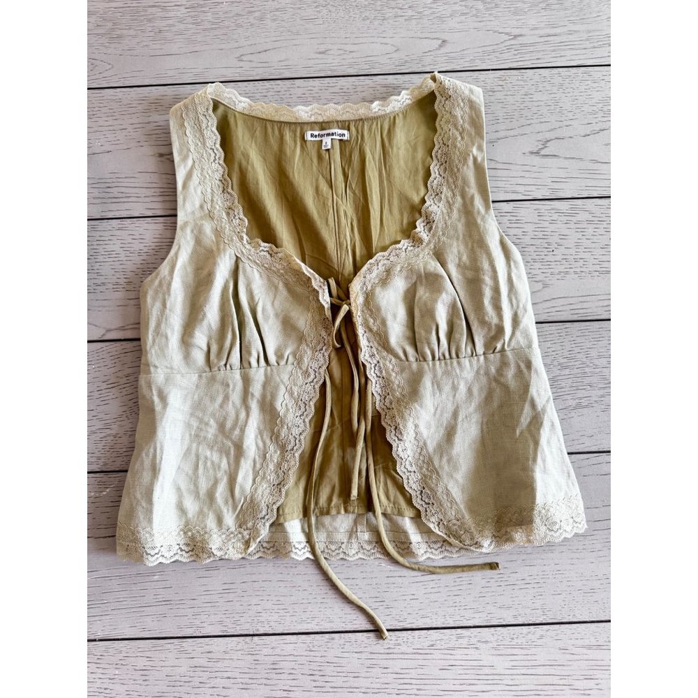 Reformation Cream Lace-Trim Linen Blend Vest